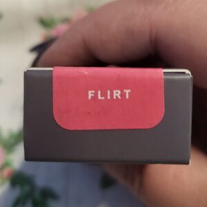 Lique Metallic Liquid Lip Gloss Flirt